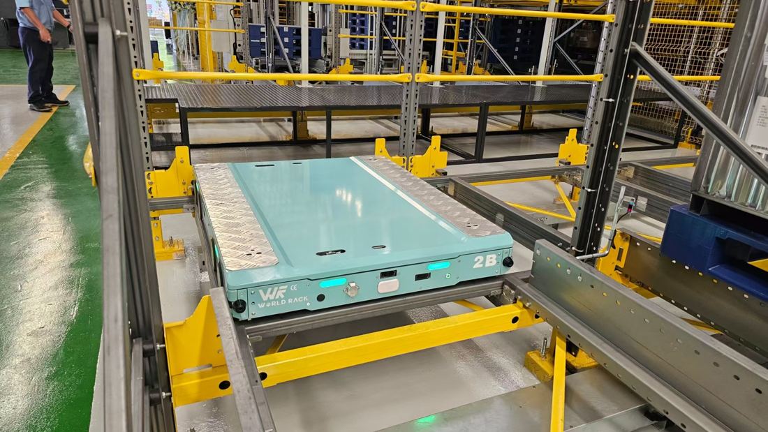 world rack partner -KOMATSU
